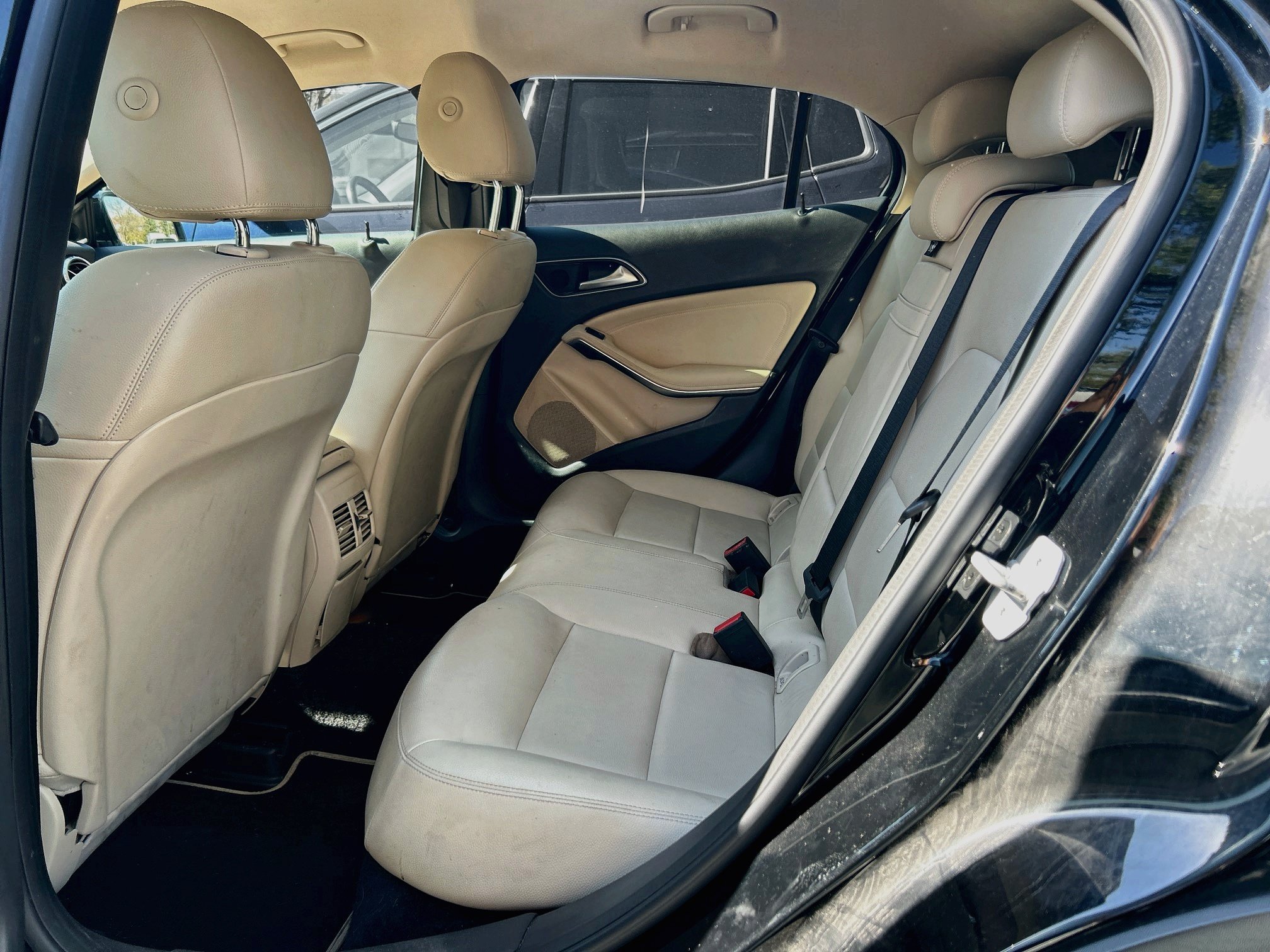 Used 2015 Mercedes-Benz GLA 250 4MATIC image 8
