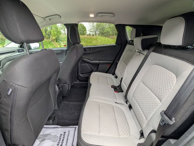 Used 2023 Ford Escape Active w/ Tech Pack #1 AWD/4WD image 29