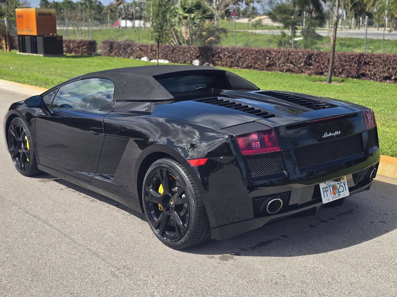 Used 2006 Lamborghini Gallardo Spyder image 10