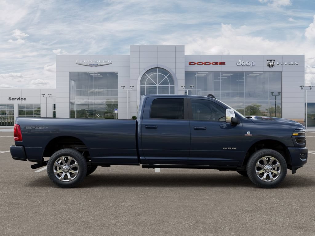 New 2026 RAM 2500 Laramie AWD/4WD image 22