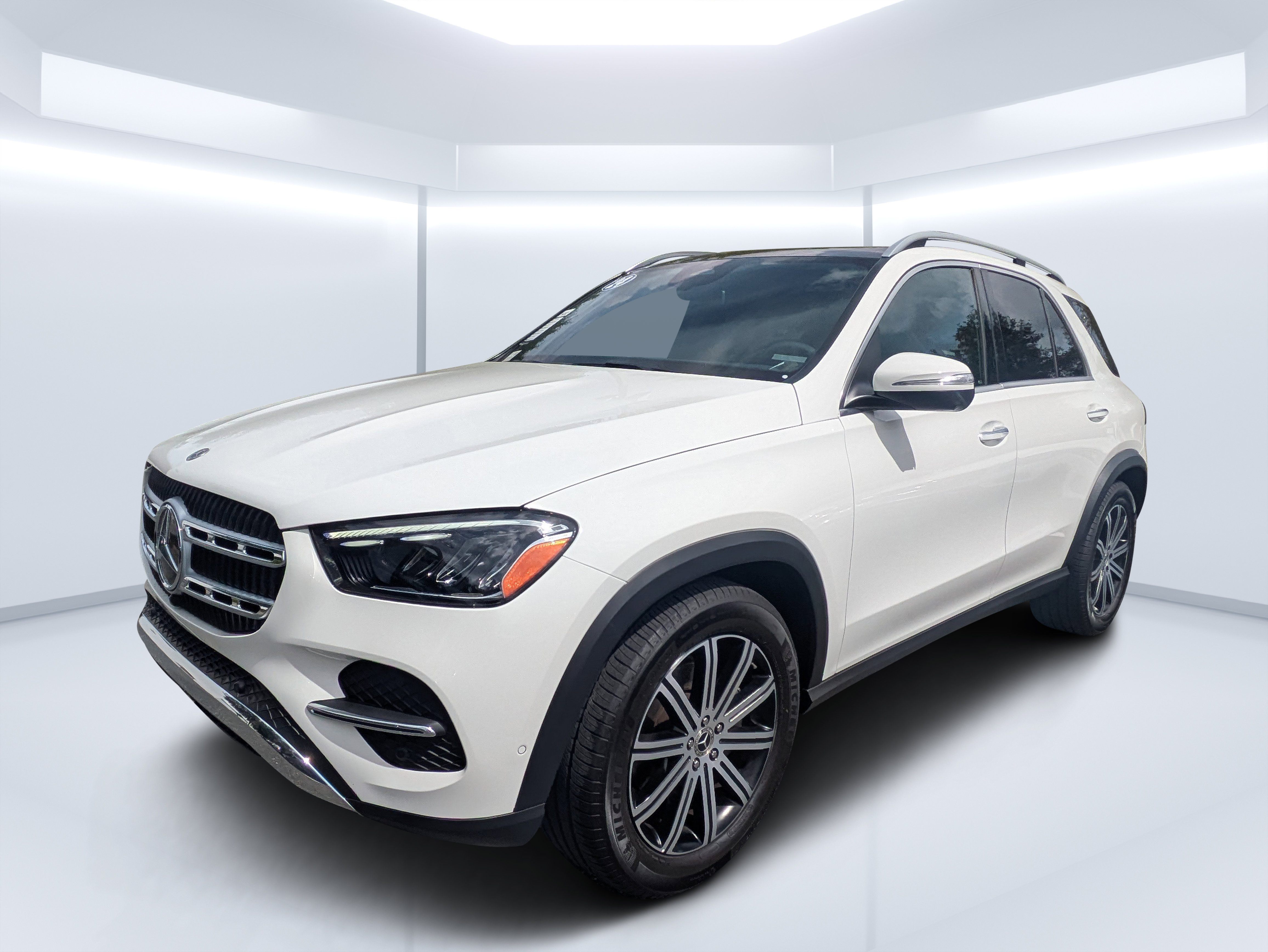 Used 2024 Mercedes-Benz GLE 350 4MATIC image 7