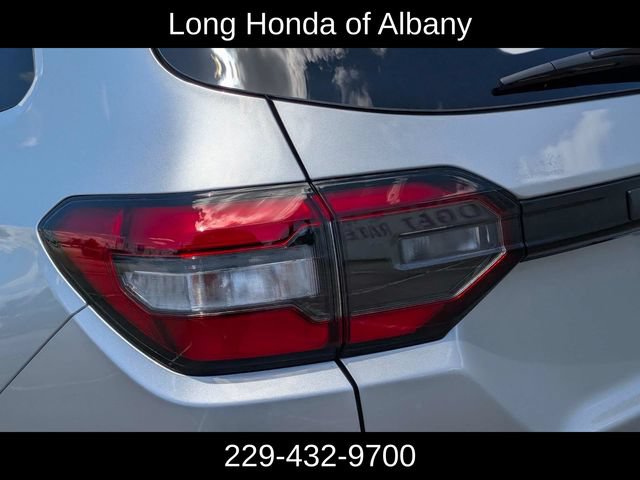 New 2026 Honda Pilot Sport image 8