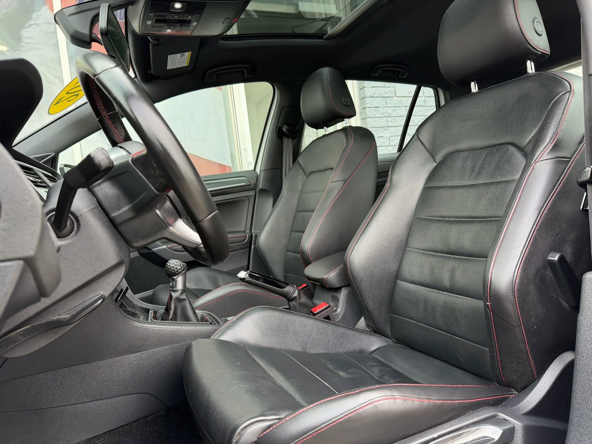 Used 2019 Volkswagen GTI SE w/ SE Experience Package FWD image 10