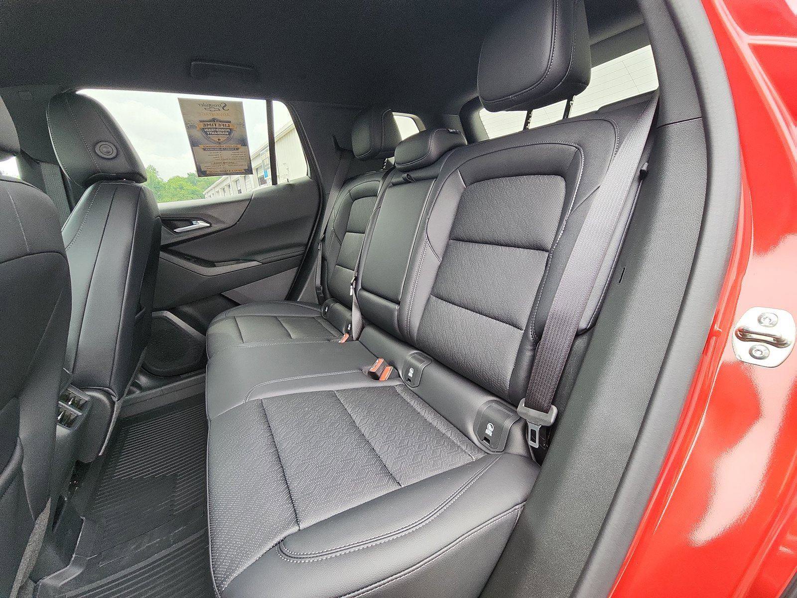 New 2026 Chevrolet Equinox LT AWD/4WD image 22