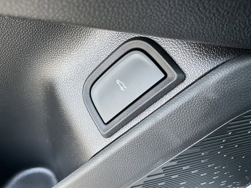 New 2026 Chevrolet Equinox RS w/ Convenience Package III image 28