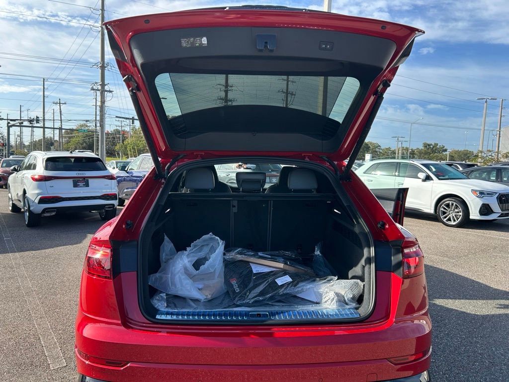 New 2026 Audi SQ8 Prestige image 57