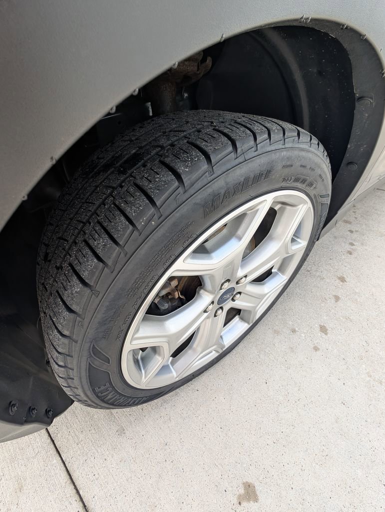 Used 2019 Ford Escape Titanium image 43