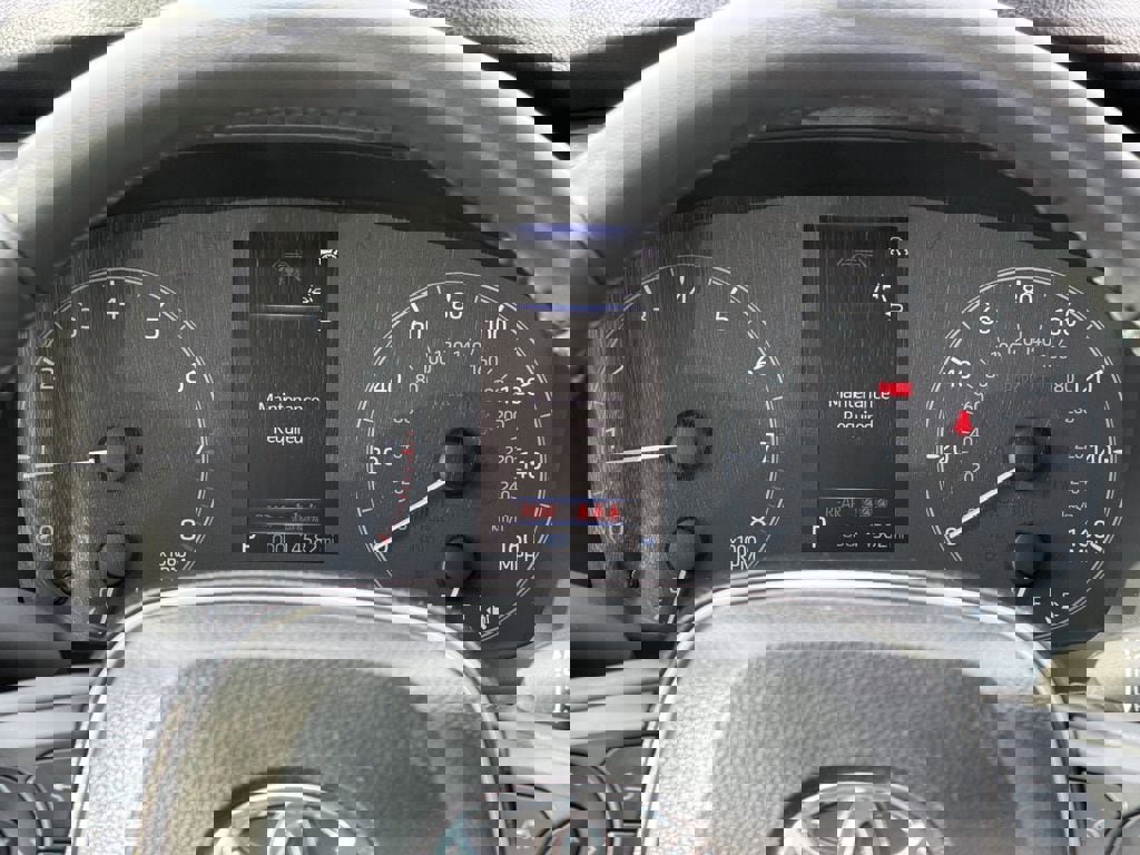 Used 2025 Toyota Corolla Cross LE w/ Moonroof Package FWD image 16