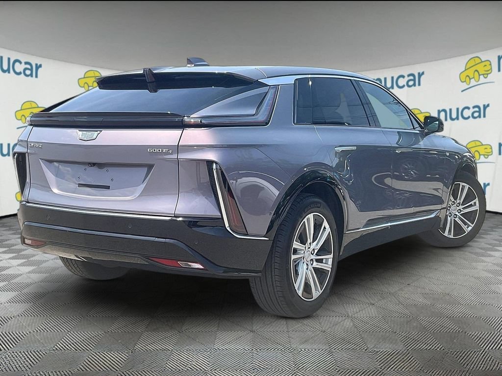 Used 2024 Cadillac Lyriq Tech w/ Driver Assist Package AWD/4WD image 6