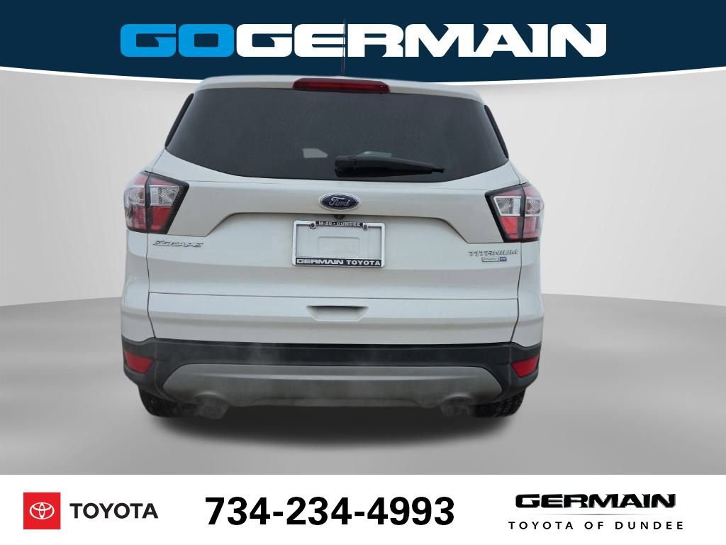 Used 2017 Ford Escape Titanium image 9