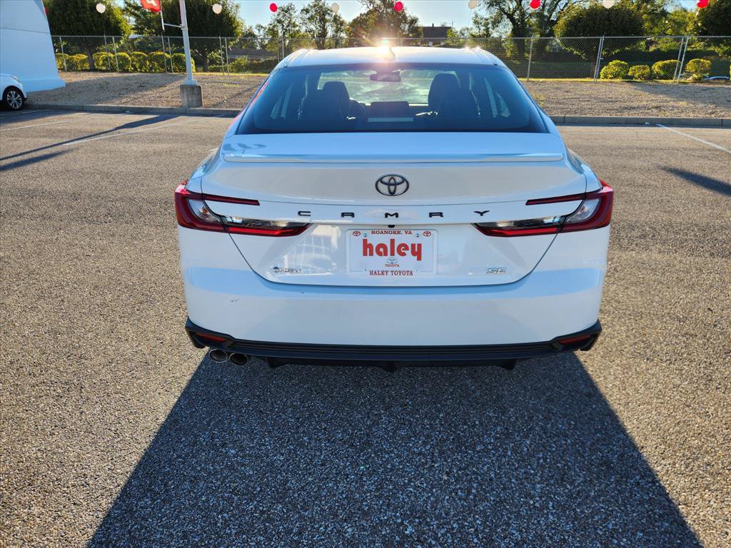 Certified 2025 Toyota Camry SE FWD image 6
