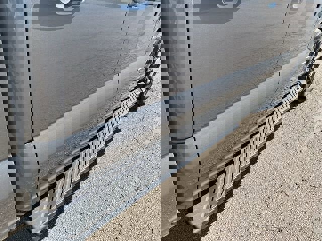 Used 2022 Ford F150 XLT w/ Equipment Group 302A High image 11