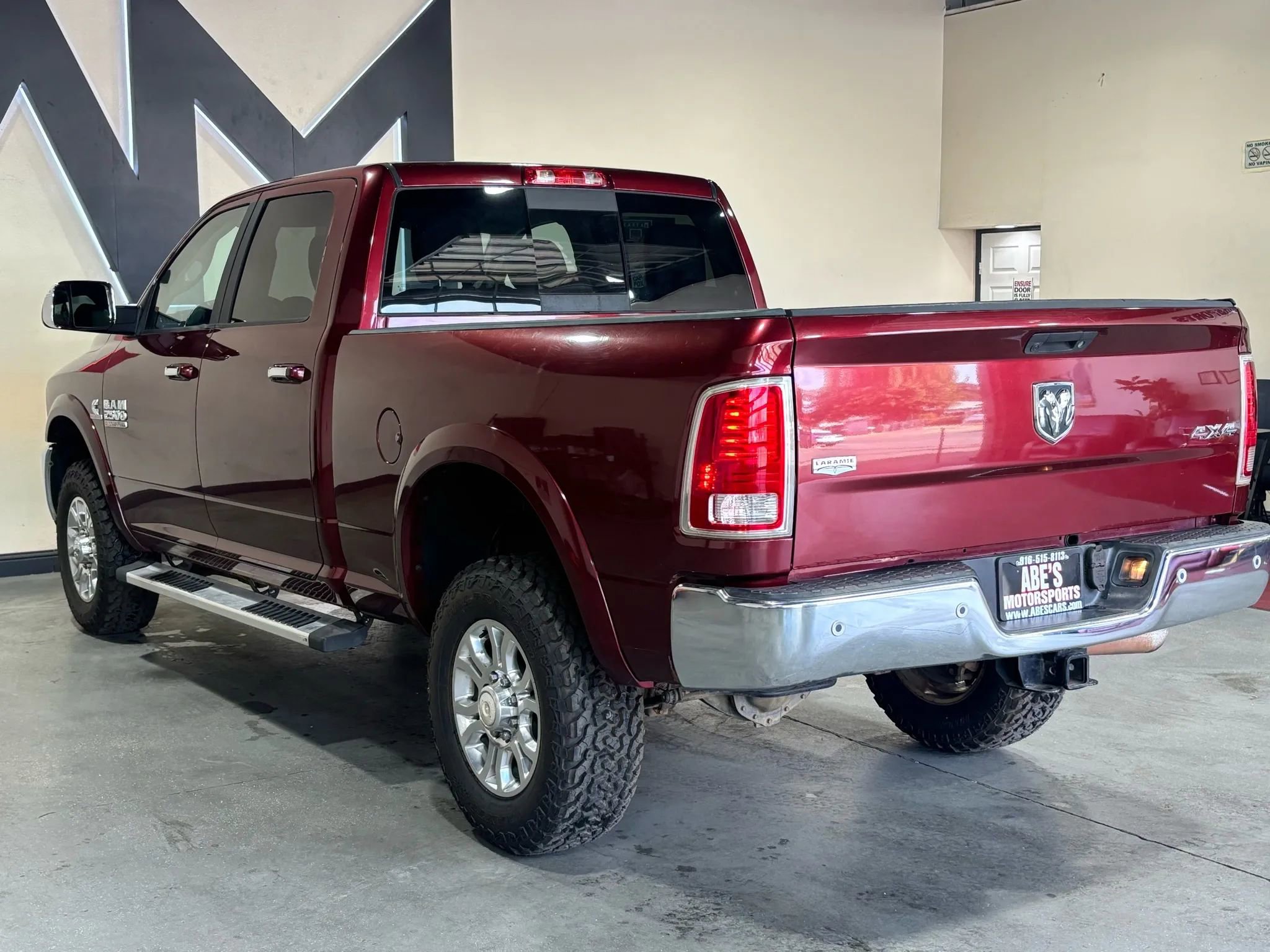 Used 2018 RAM 2500 Laramie AWD/4WD image 8