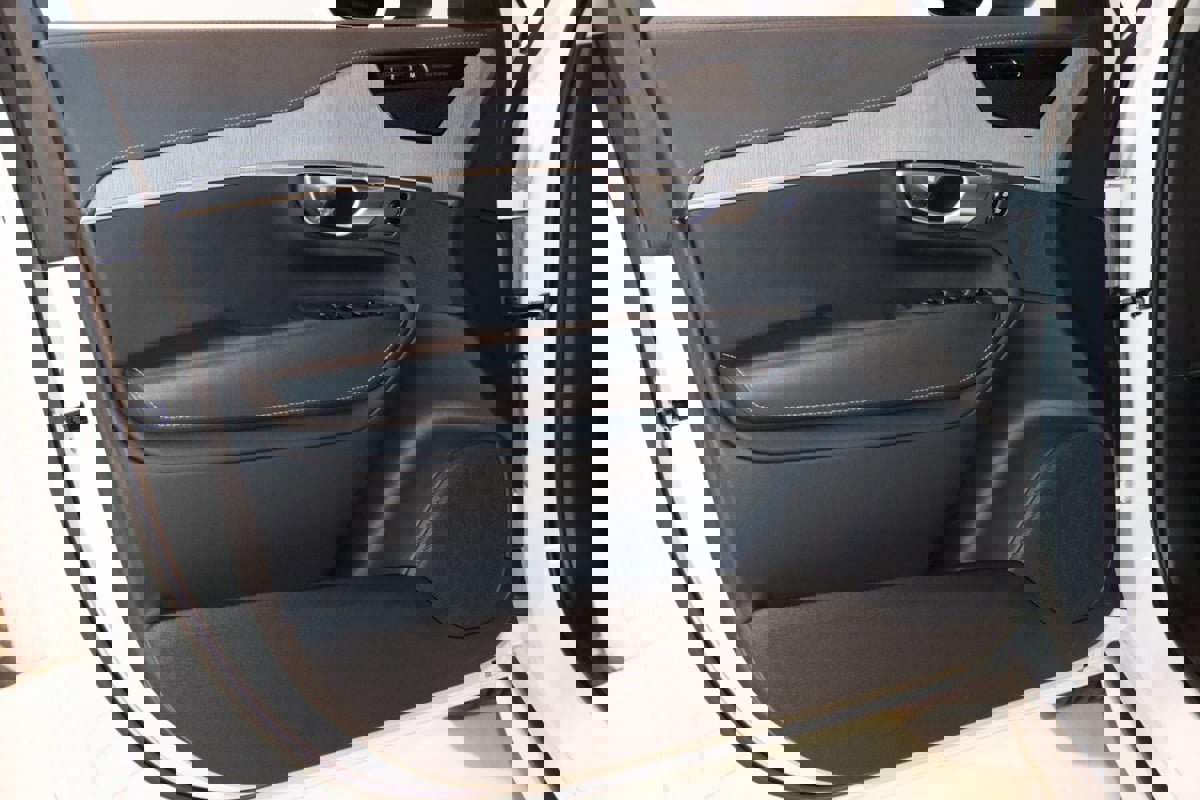 Used 2023 Volvo XC90 B6 Ultimate AWD/4WD image 31