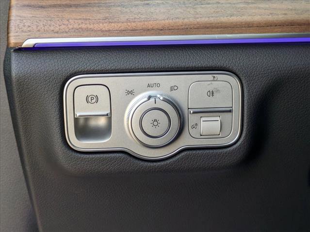 Certified 2025 Mercedes-Benz GLE 350 4MATIC image 12