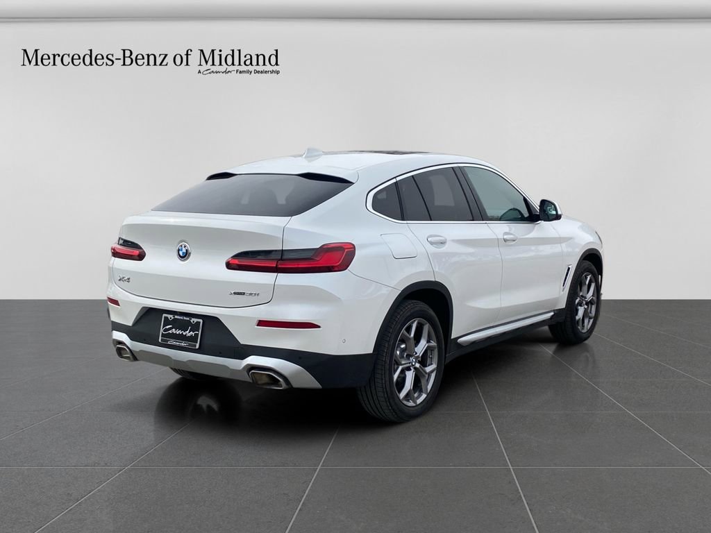 Used 2024 BMW X4 xDrive30i image 7