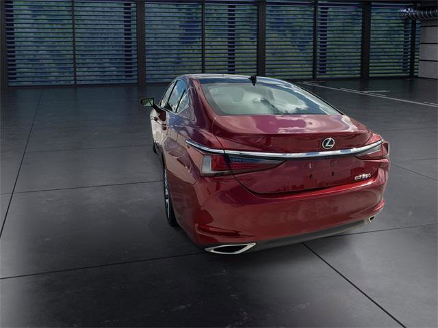 Certified 2024 Lexus ES 350 w/ Luxury Package image 7