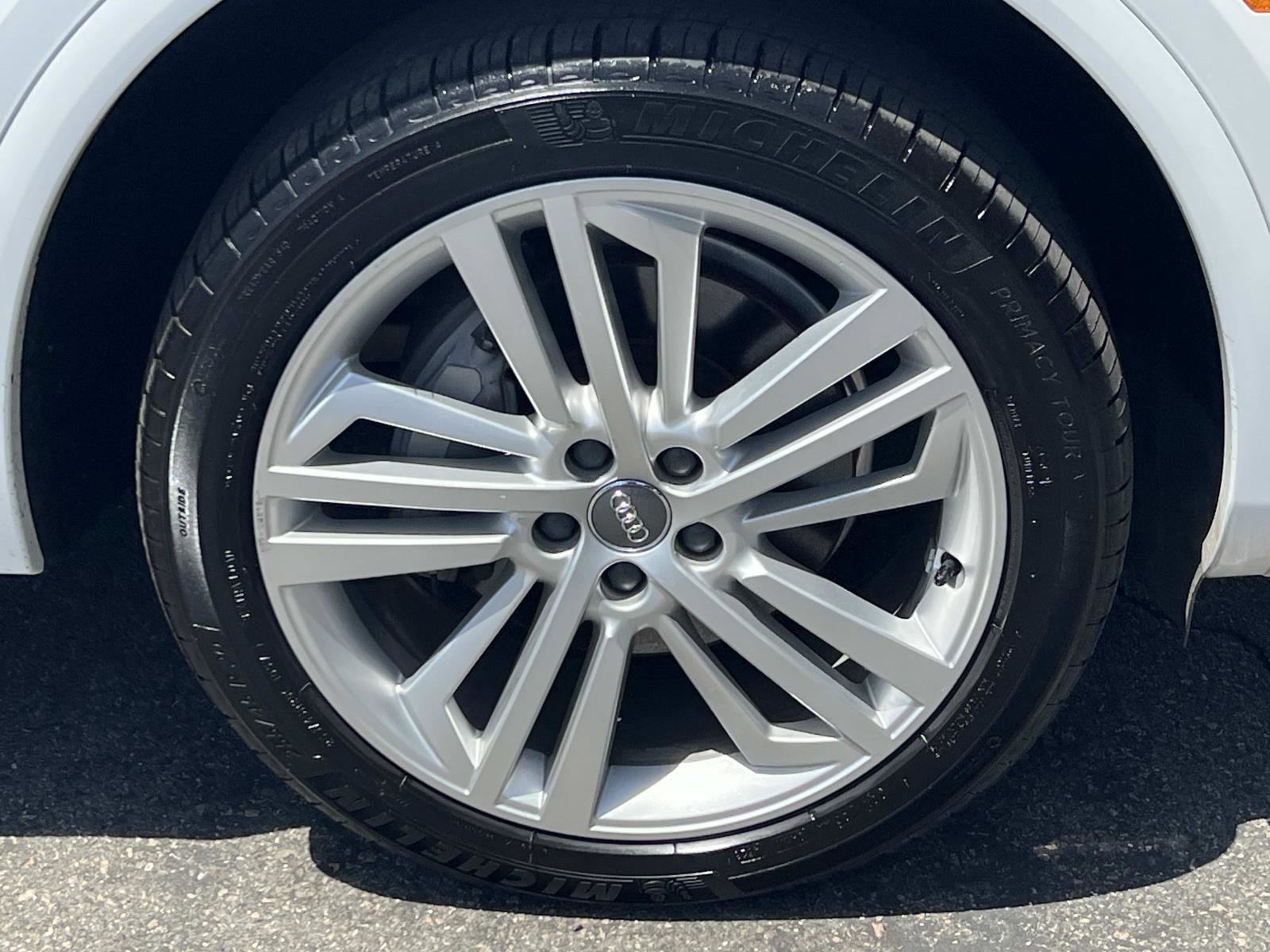 Used 2018 Audi Q5 2.0T Premium Plus w/ Premium Plus Package image 29