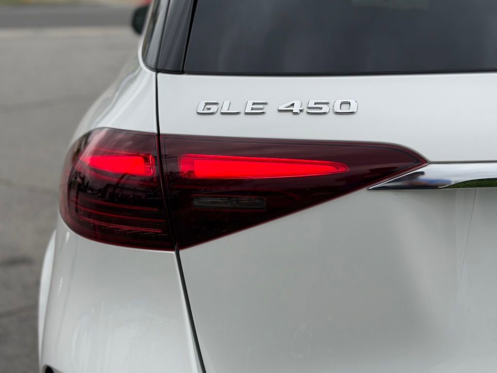 Used 2026 Mercedes-Benz GLE 450 4MATIC image 11