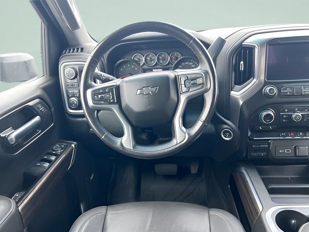 Used 2022 Chevrolet Silverado 1500 RST w/ Convenience Package II AWD/4WD image 15