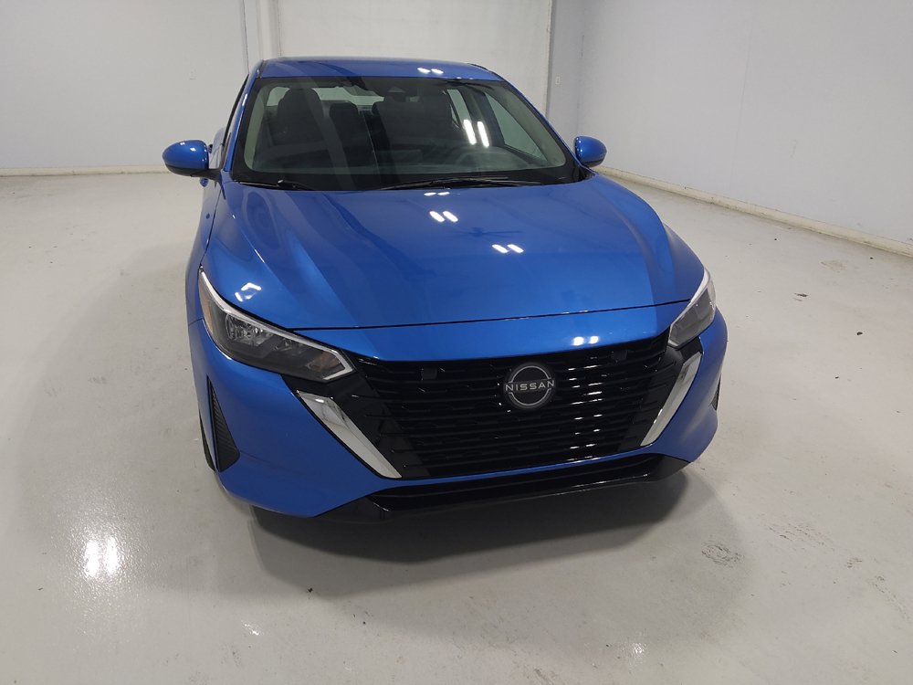 Used 2024 Nissan Sentra SV FWD image 14