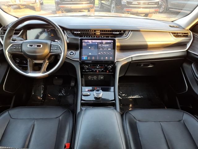 Used 2022 Jeep Grand Cherokee Limited AWD/4WD image 20