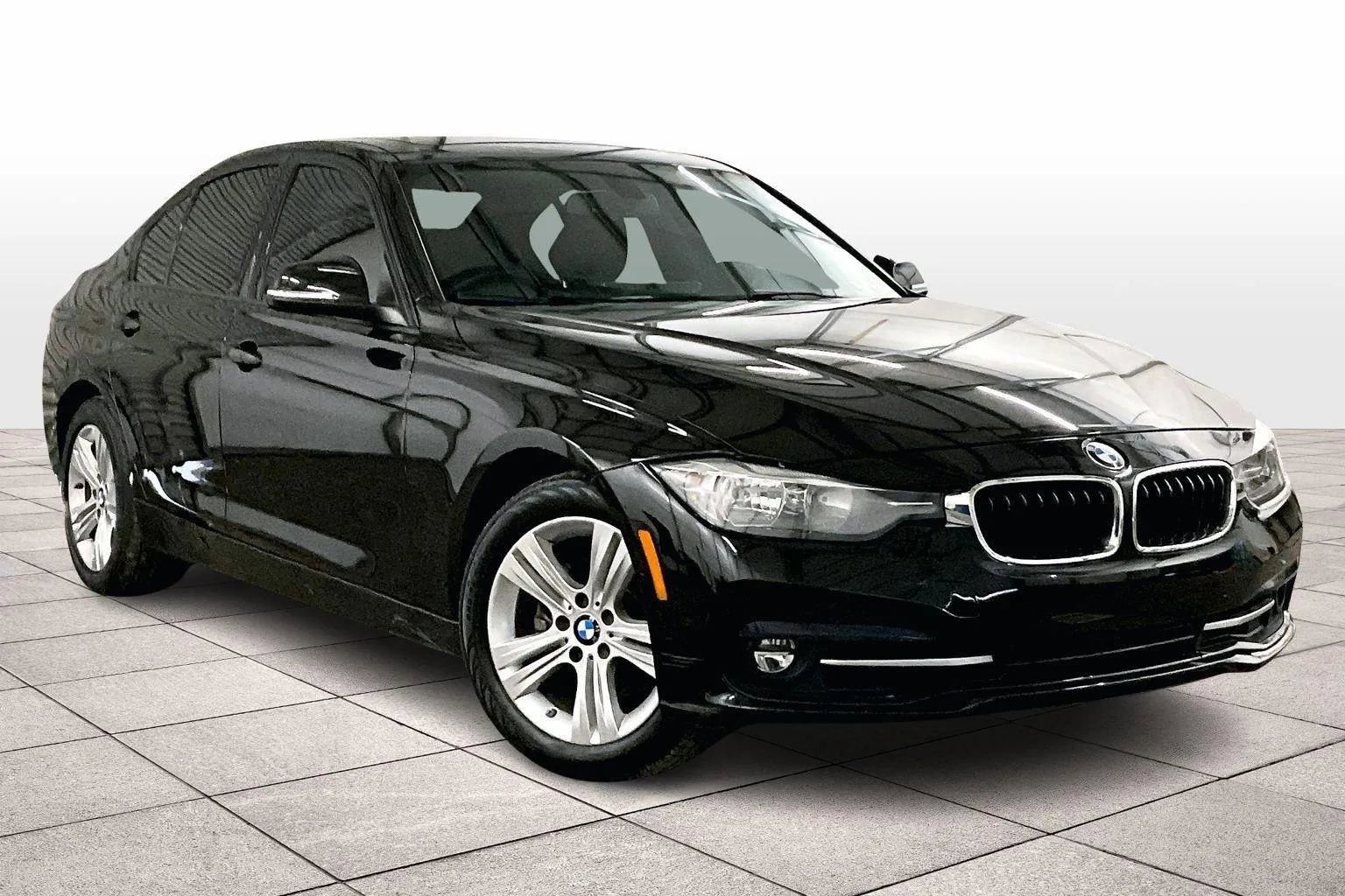 Used 2016 BMW 328i xDrive Sedan image 2