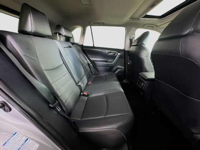 Certified 2022 Toyota RAV4 XLE Premium AWD/4WD image 29