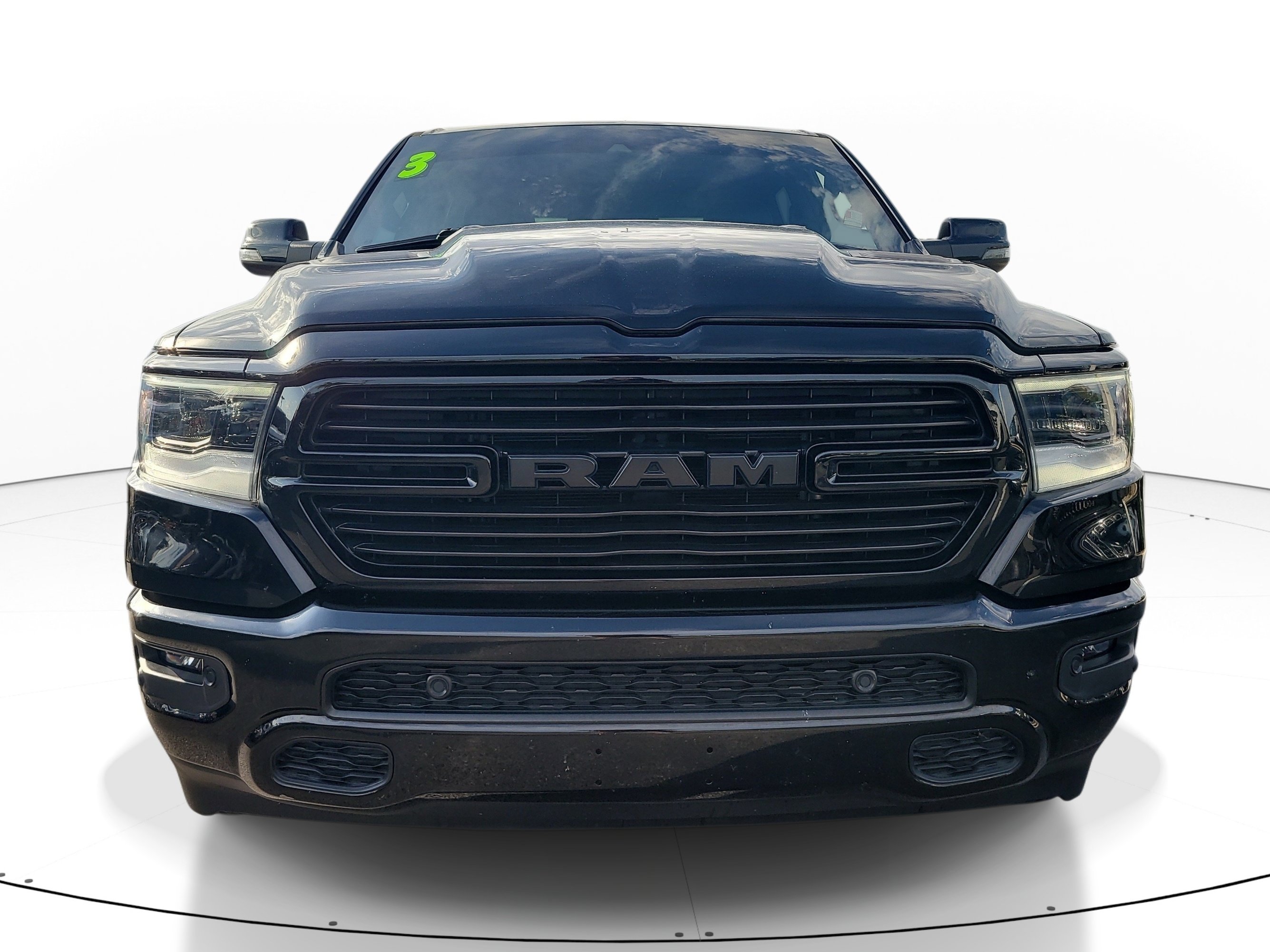 Used 2023 RAM 1500 Laramie AWD/4WD image 2