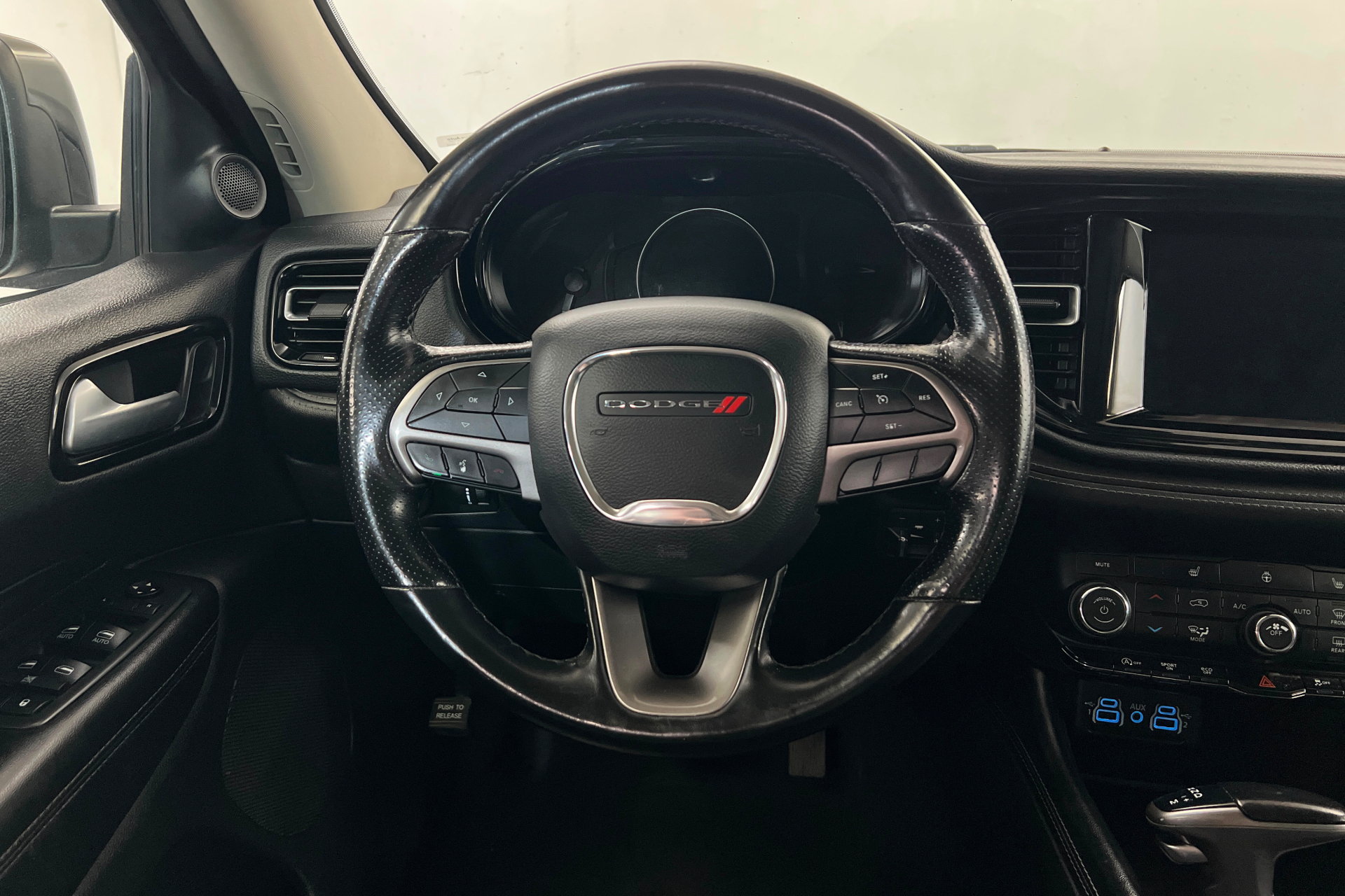 Used 2021 Dodge Durango SXT AWD/4WD image 12