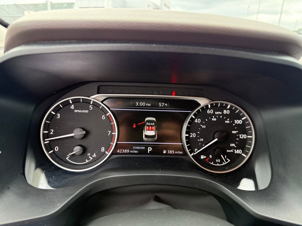 Used 2023 Nissan Rogue S image 15