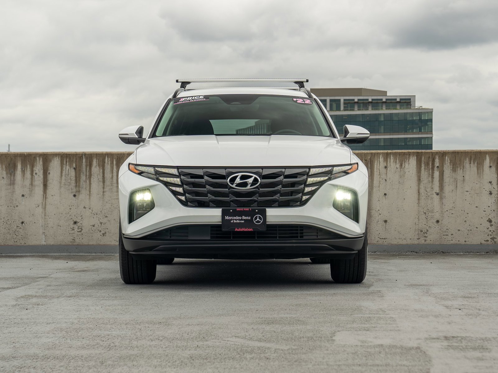 Used 2022 Hyundai Tucson SEL AWD/4WD image 2