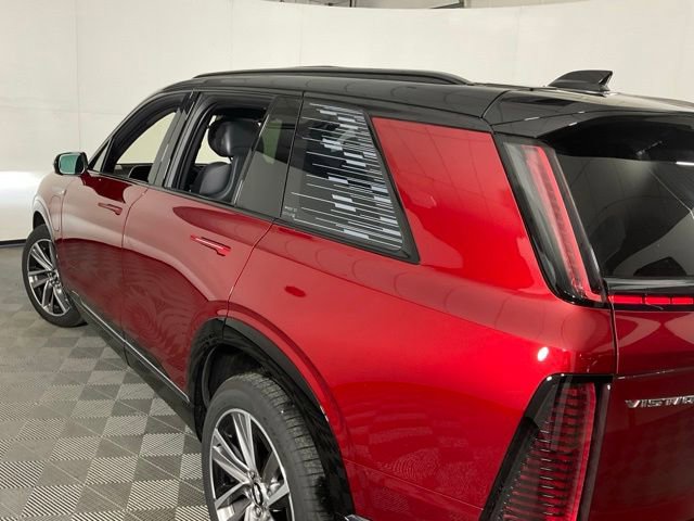 New 2026 Cadillac Vistiq Sport w/ LPO, Floor Liner Package image 32