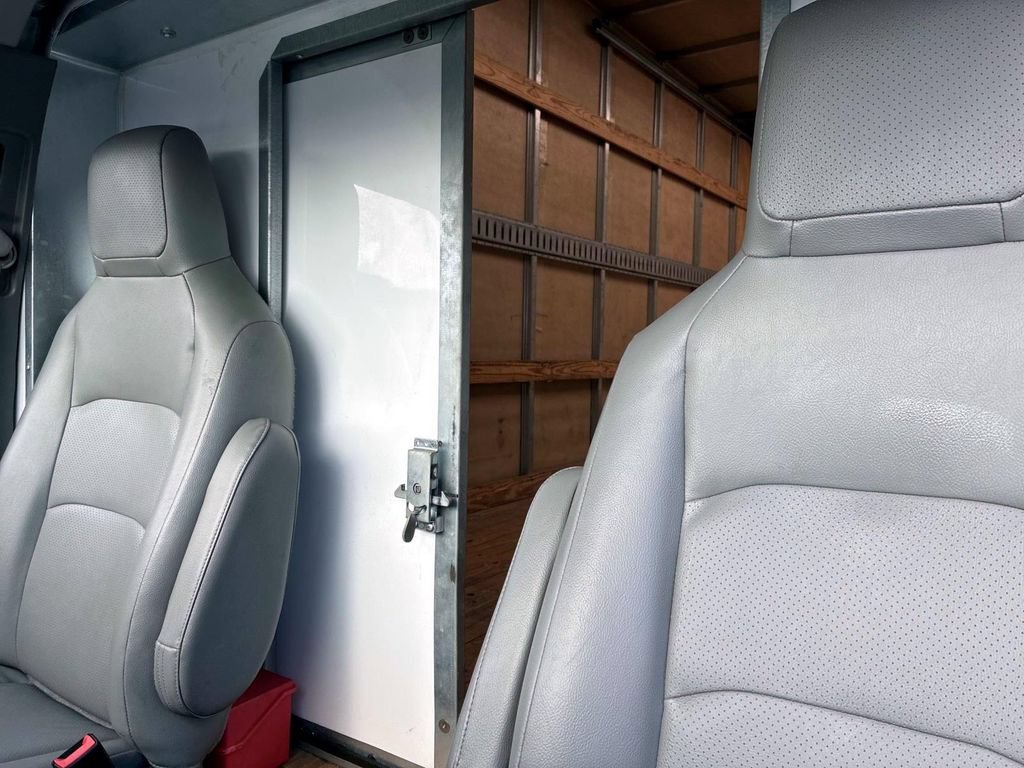 Used 2024 Ford E-350 and Econoline 350 Super Duty w/ Power Windows & Locks Group RWD image 22
