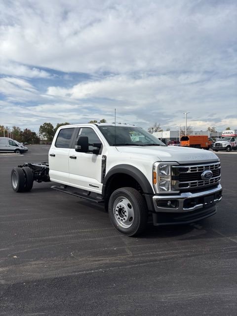 New 2026 Ford F550 4x4 Crew Cab image 1