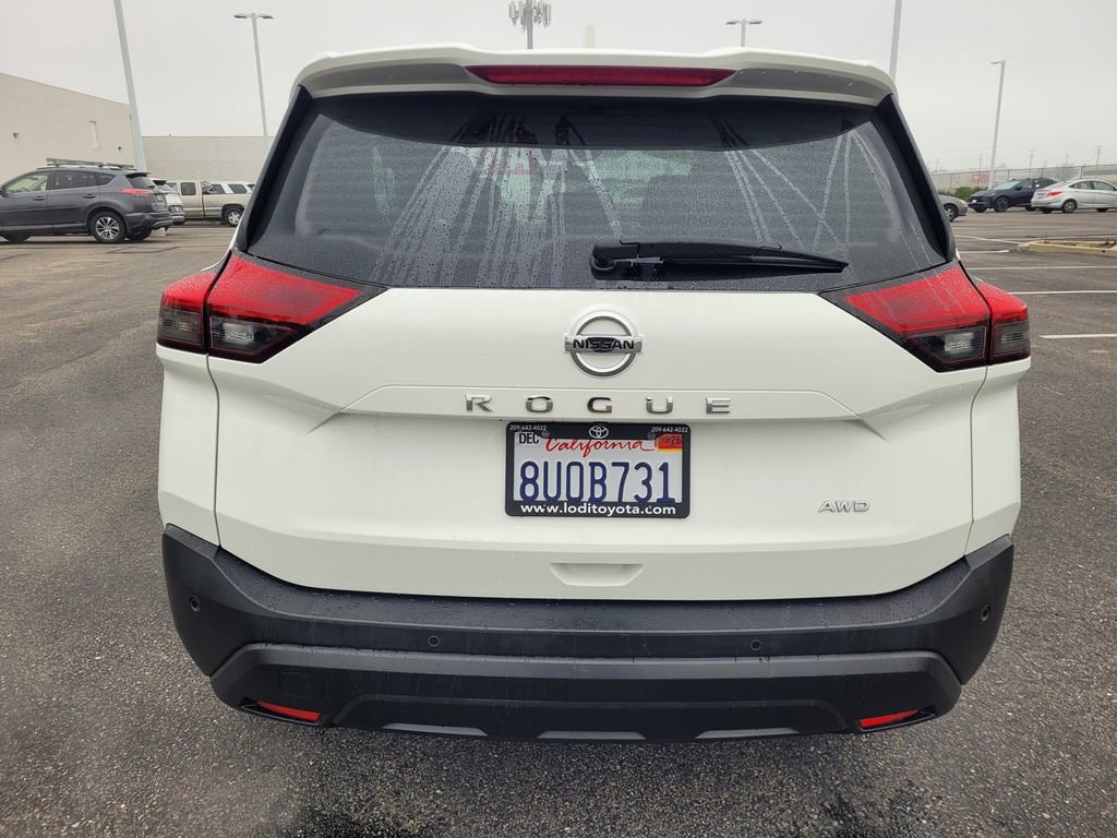 Used 2021 Nissan Rogue S image 5