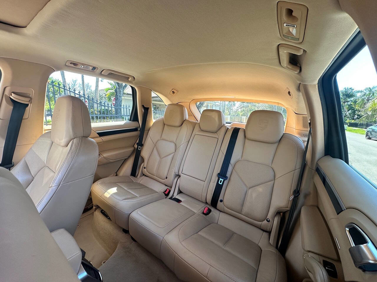 Used 2014 Porsche Cayenne Diesel image 14