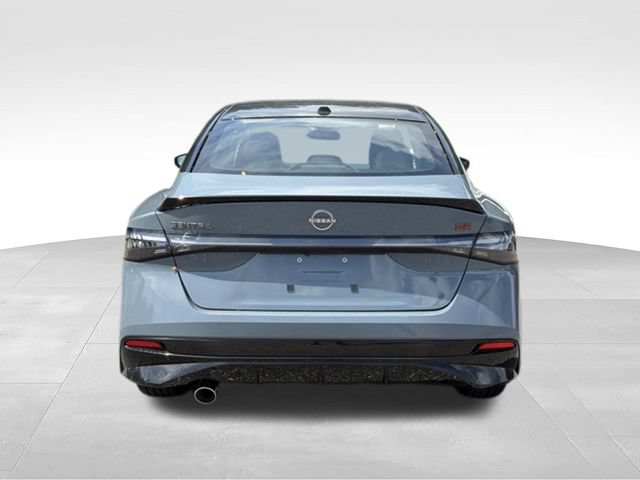 New 2026 Nissan Sentra SR w/ Floor Mat Package FWD image 4