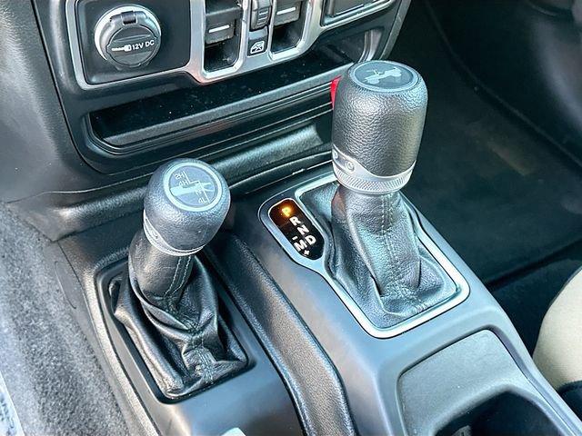 Used 2022 Jeep Wrangler Unlimited Sport image 16