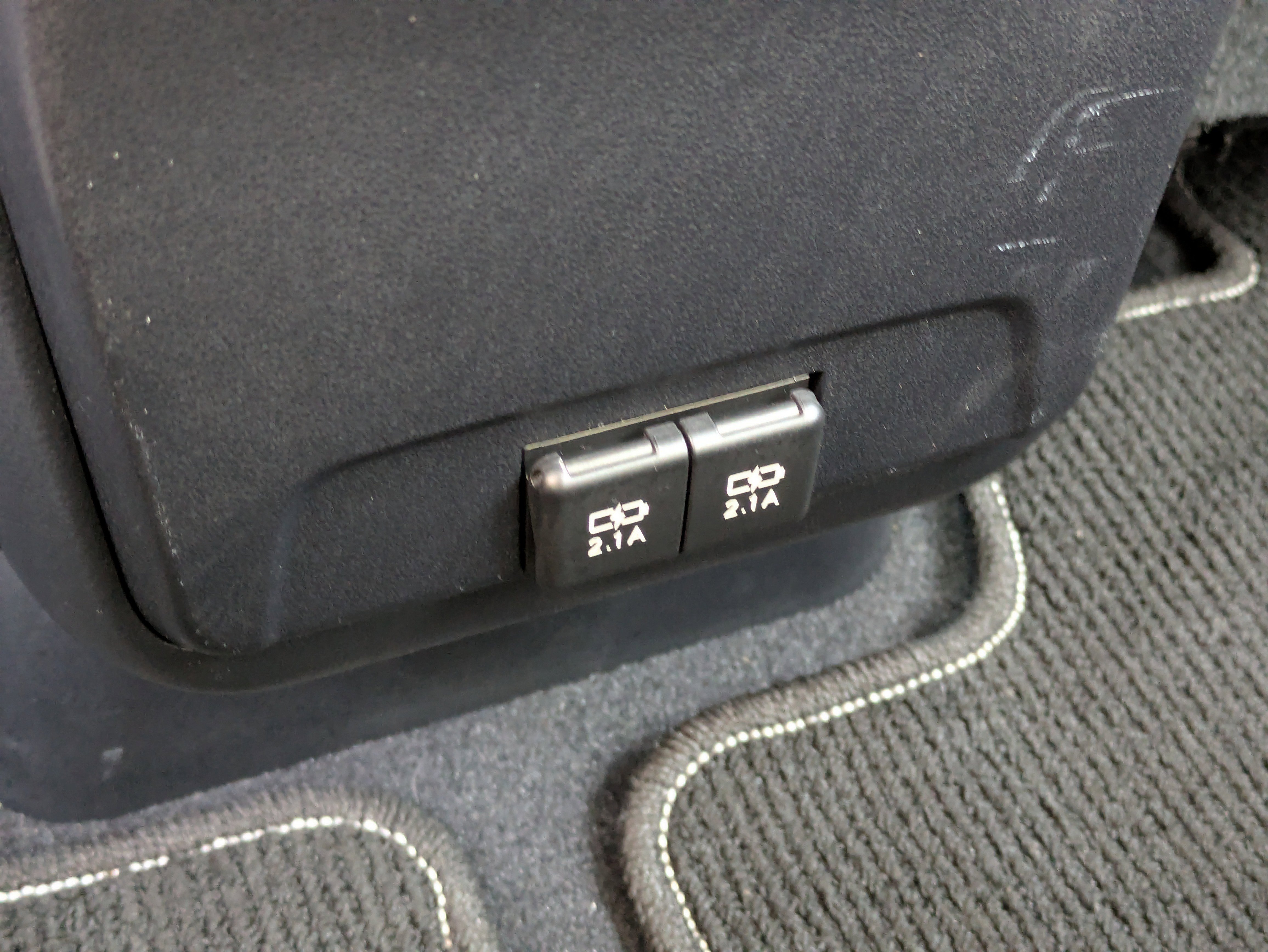 Used 2021 Lexus RX 350L RX 350L w/ Premium Package image 16