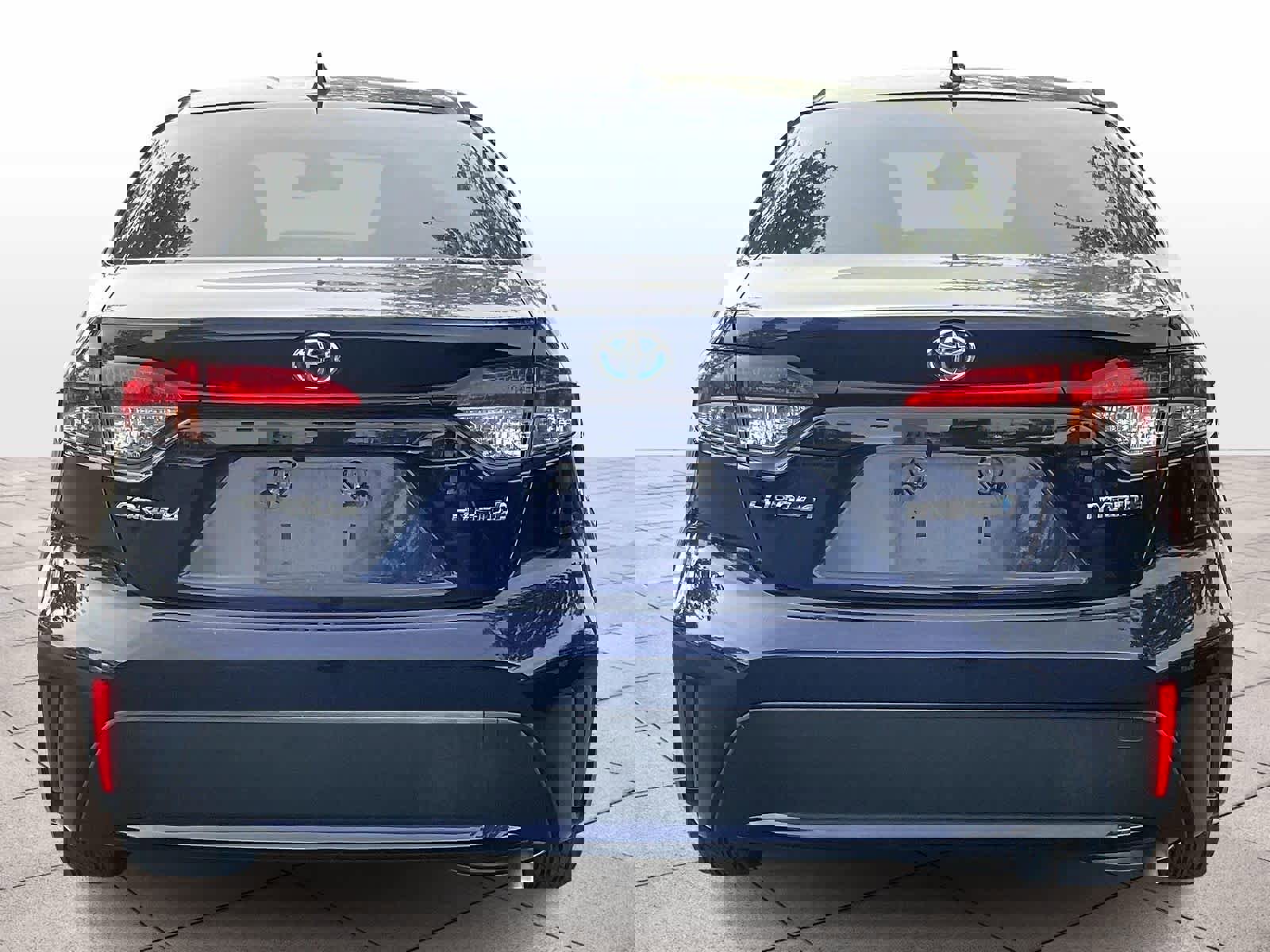 Used 2022 Toyota Corolla LE image 6