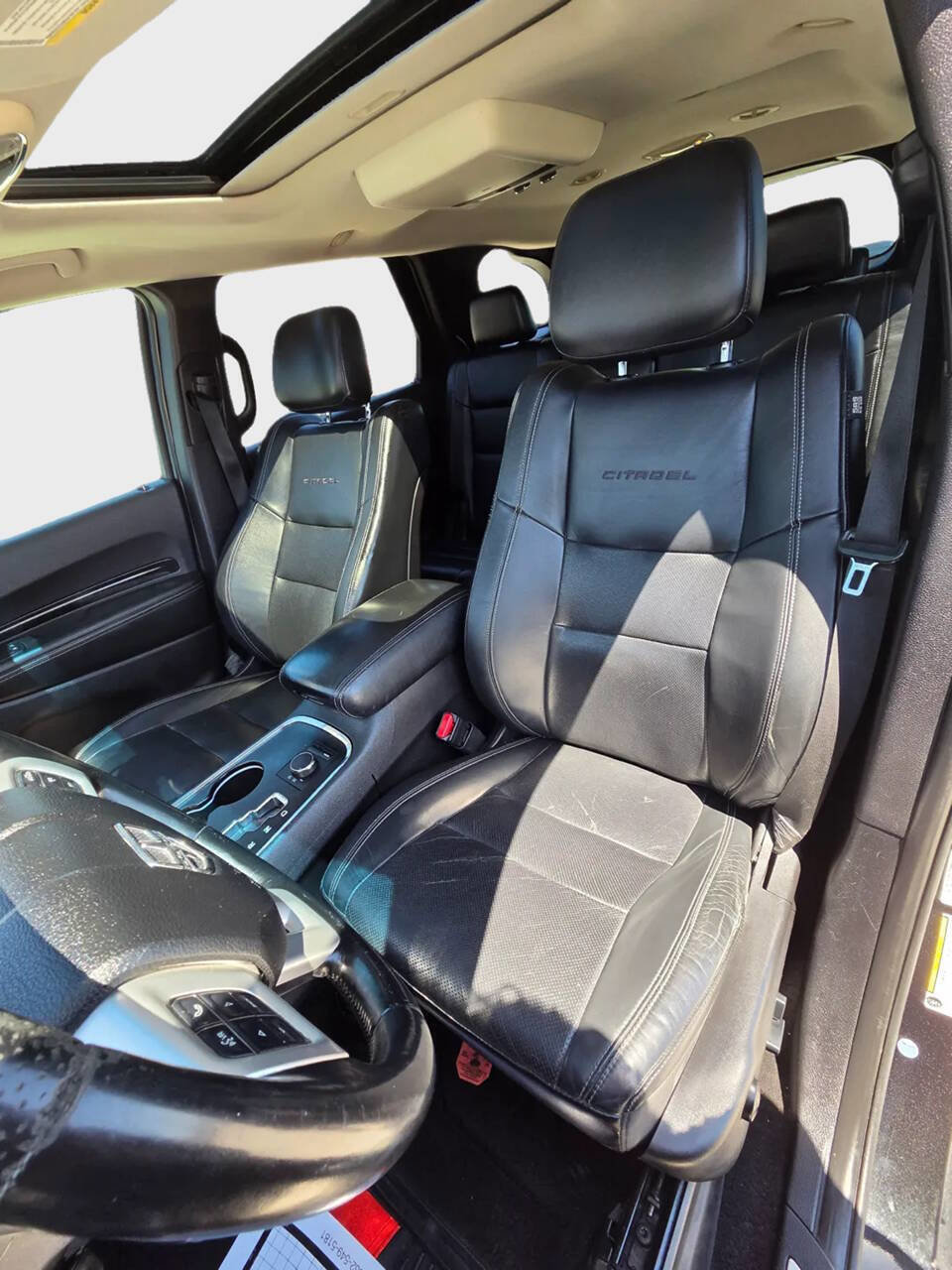 Used 2011 Dodge Durango Citadel w/ Trailer Tow Group IV AWD/4WD image 12
