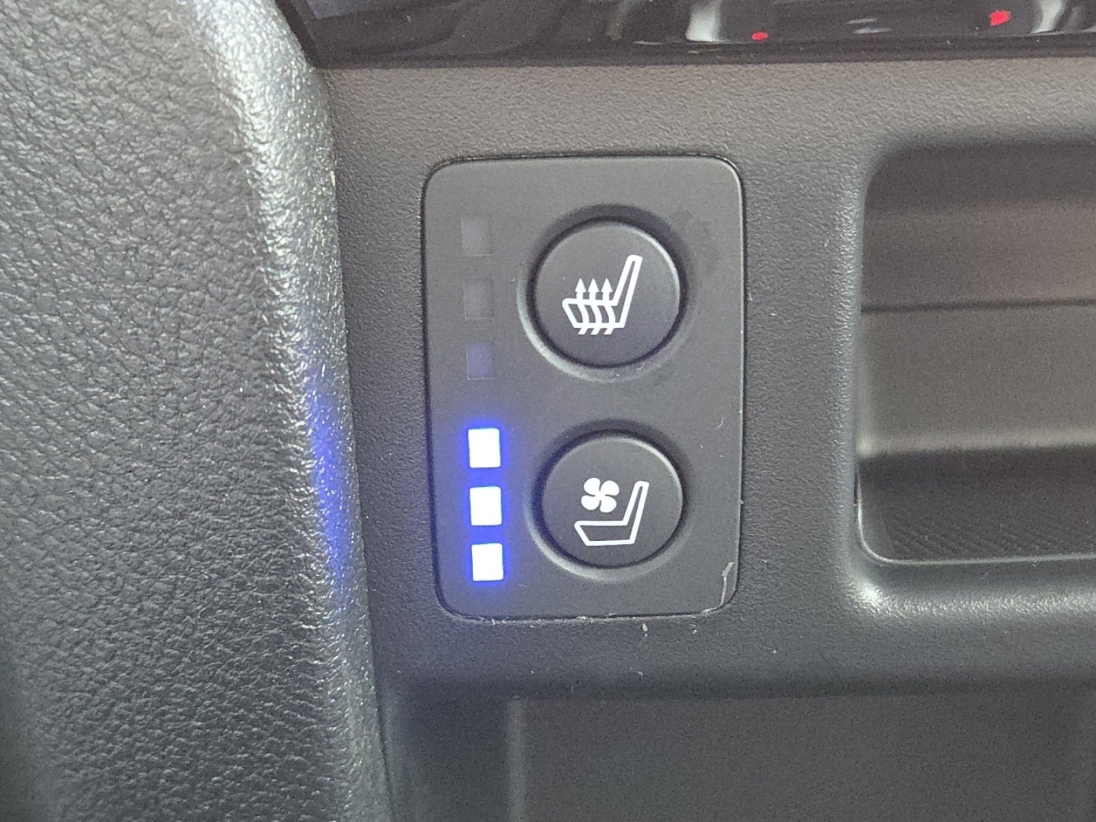 New 2026 Honda Ridgeline Black Edition image 8