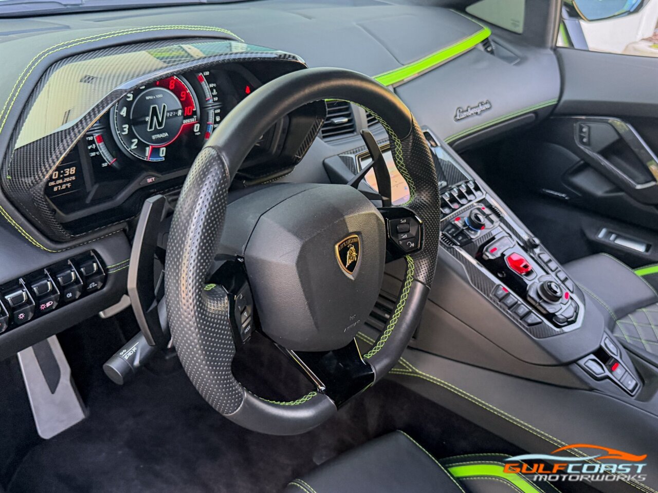 Used 2018 Lamborghini Aventador S AWD/4WD image 29