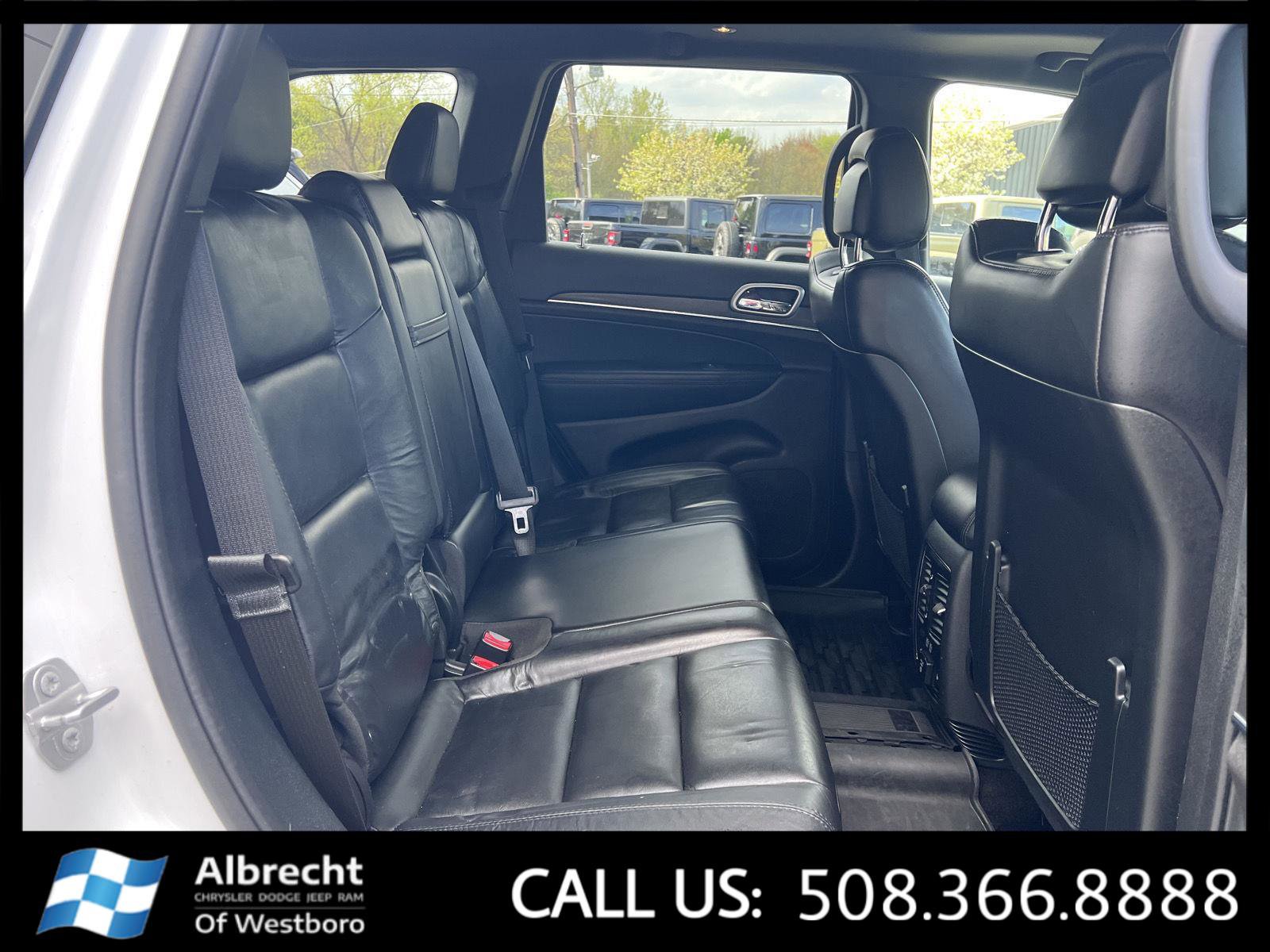Used 2018 Jeep Grand Cherokee Limited AWD/4WD image 17