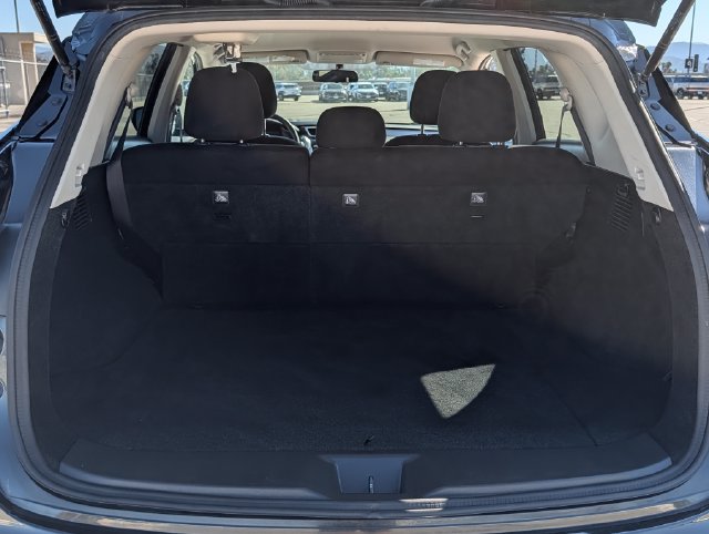 Used 2017 Nissan Murano S AWD/4WD image 10