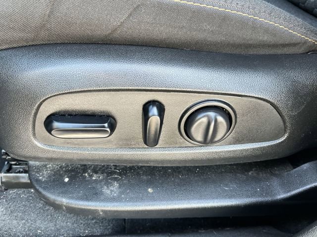 Used 2020 Chevrolet Equinox LT AWD/4WD image 15