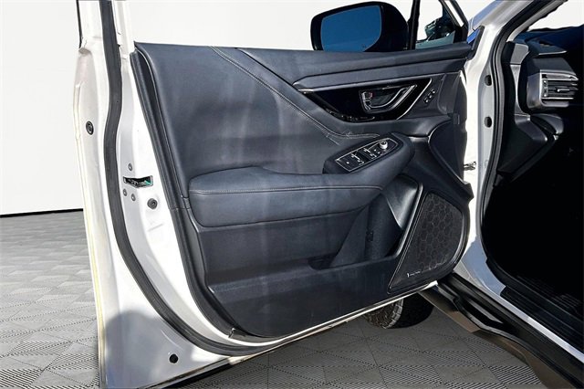 Used 2022 Subaru Outback Limited image 18