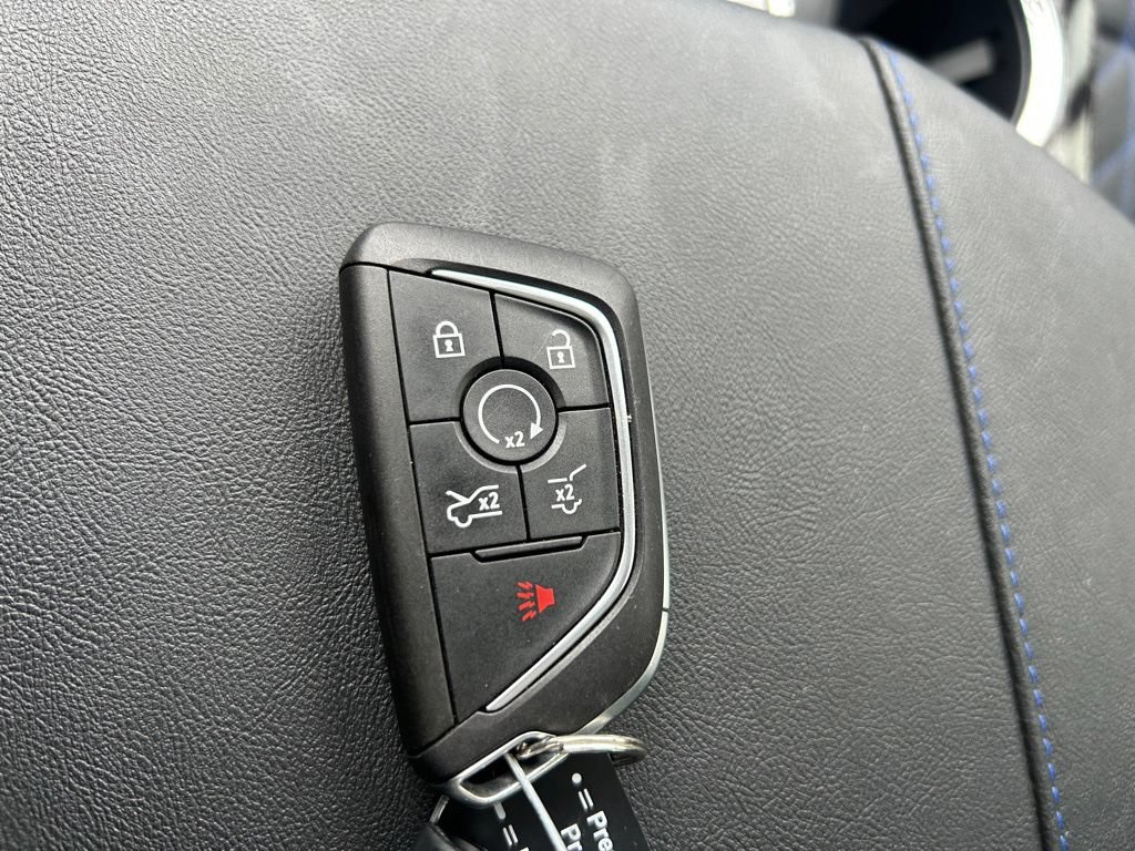 Used 2026 Cadillac Escalade IQ Sport 1 w/ LPO, Floor Liner Package AWD/4WD image 41