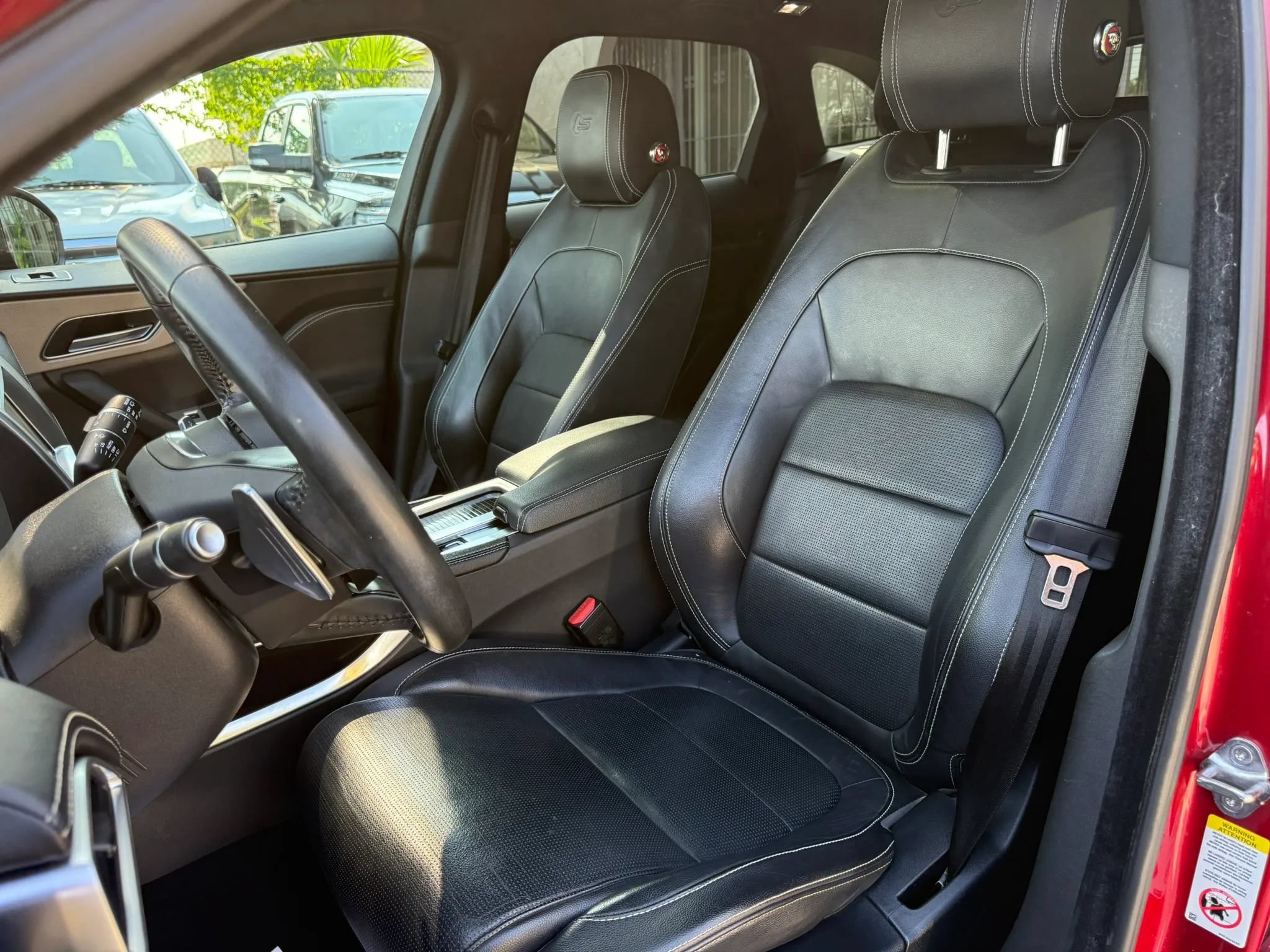Used 2018 Jaguar F-PACE S AWD/4WD image 12